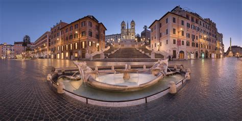 piazza di spagna square